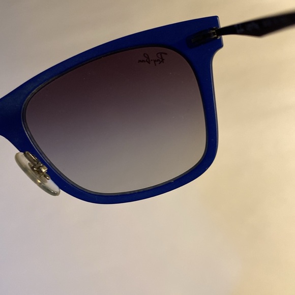 Blue Ray-Ban Sunglasses | Thin Frames main image 10